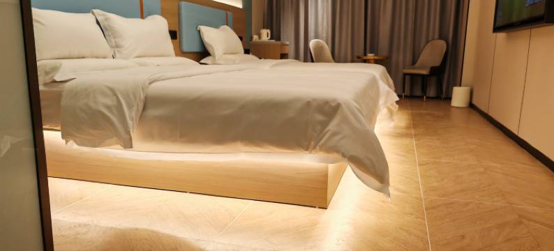 北纬18°智慧酒店(英州清水湾店)图片