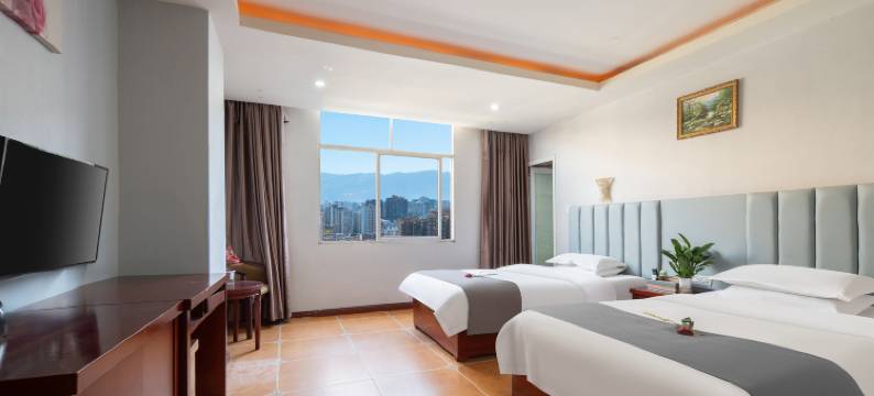 东浩酒店(西昌旅游集散中心店)图片