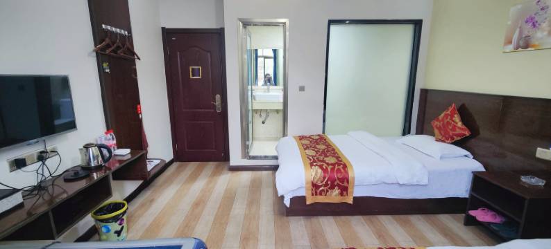 黔西健康酒店图片