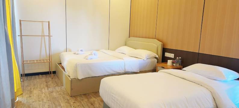 阳光假期(Sunny Holiday)图片