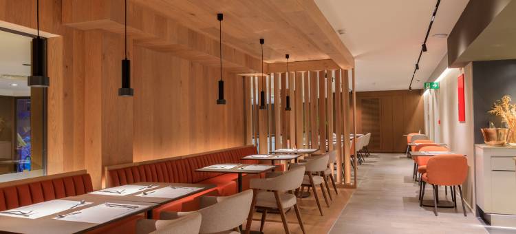 巴西诺大酒店(Gran Hotel Barcino)图片