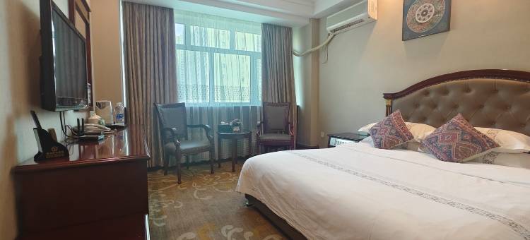 银岸宾馆(乌鲁木齐国际大巴扎金泉商城店)图片