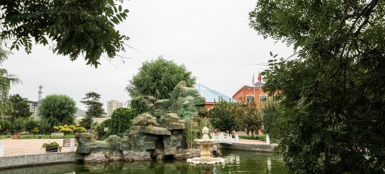 颐元康养酒店(宣化高铁北站店)图片