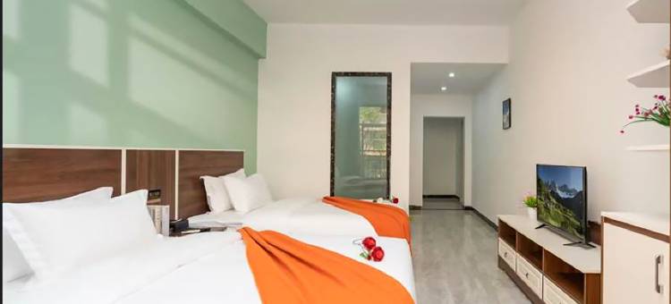 纳新酒店(西双版纳景洪告庄西双景星光夜市店)图片