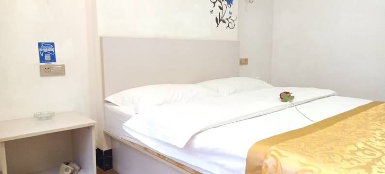 蚂蚁之家酒店(河池职业教育中心学校店)图片