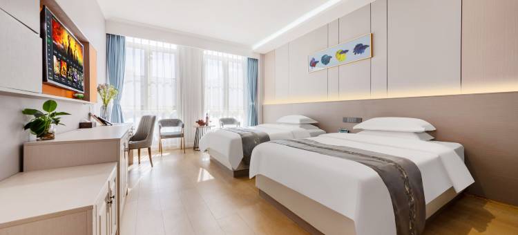 元谋城市智选酒店(凤凰湖公园店)图片