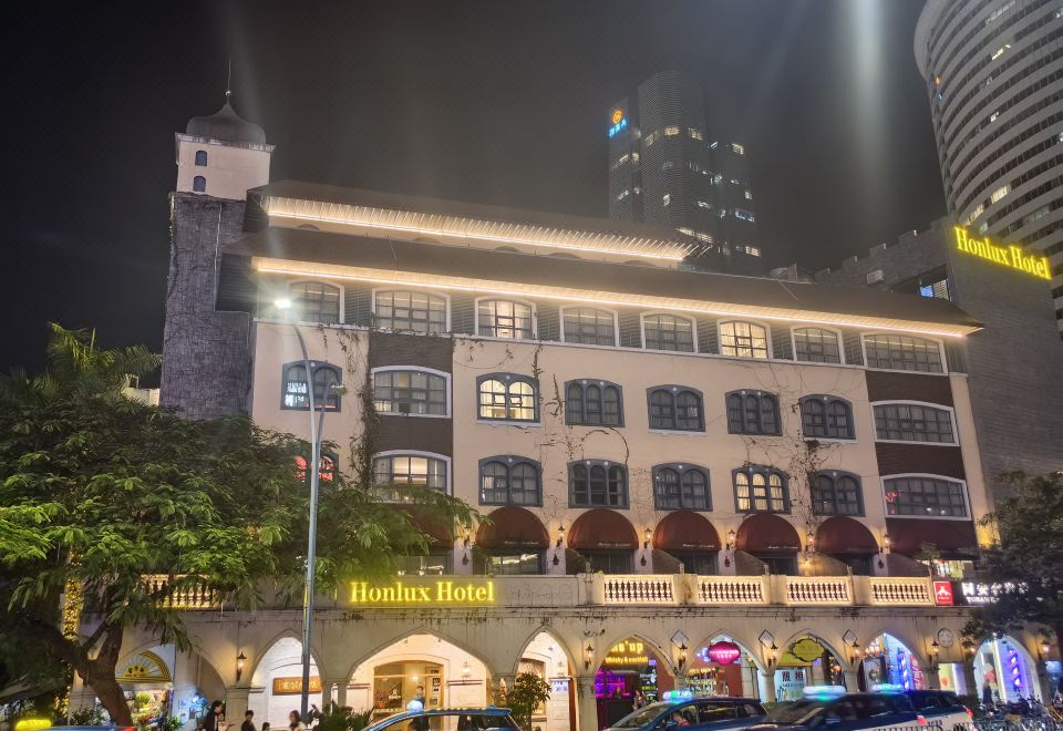 深圳海上世界鸿隆酒店外景图