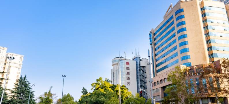 华夏酒店(湖南省博物院烈士公园南地铁站店)图片