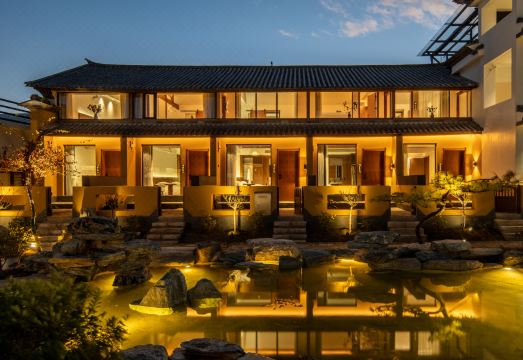 剑川沙溪看山禾居民宿外景图