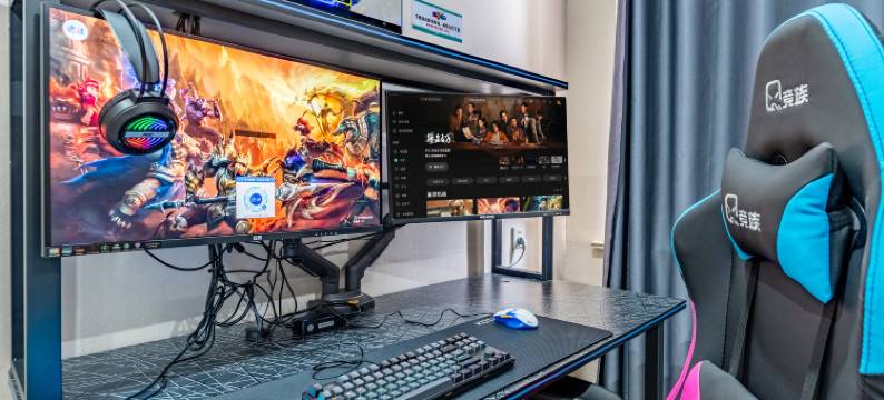 竞族电竞酒店(镇江金港生活广场店)图片