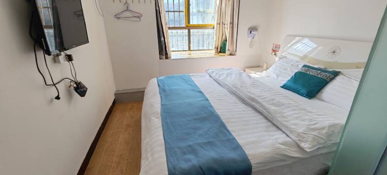 万源小燕子宾馆图片