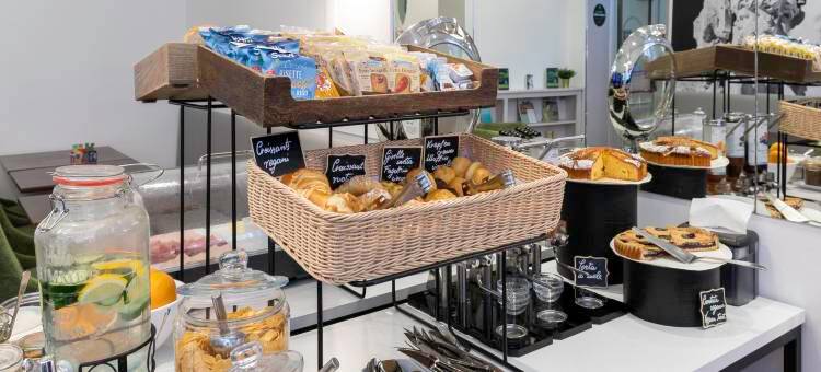 意大利罗马维米纳勒住宿加早餐酒店(B&B Hotel Roma Italia Viminale)图片