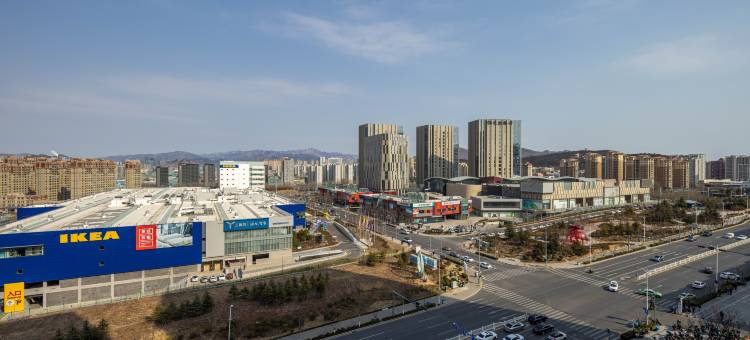 斯维登精品公寓(石老人海水浴场万象汇店)图片