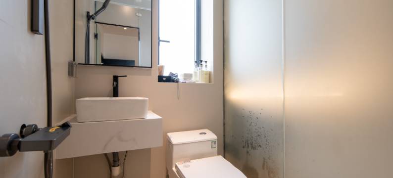 深圳较场尾柒月南风客栈图片