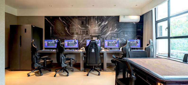 ReMAX热麦电竞酒店(北仑银泰新大路店)图片