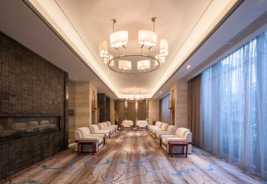 Jing Jiang Hotel Hotel Overview