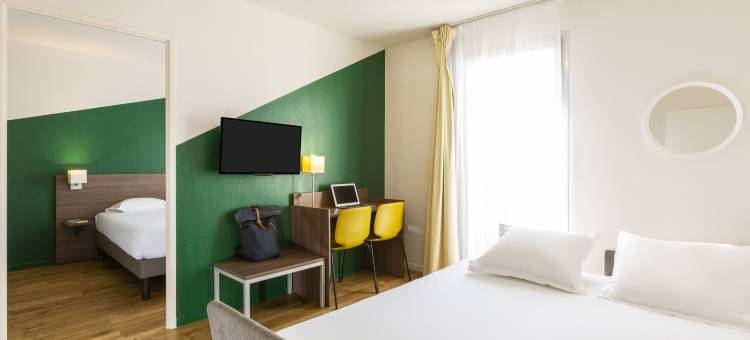 阿德吉奥阿克瑟斯卡列尔苏普瓦西公寓式酒店(Aparthotel Adagio Access Carrières-Sous-Poissy)图片