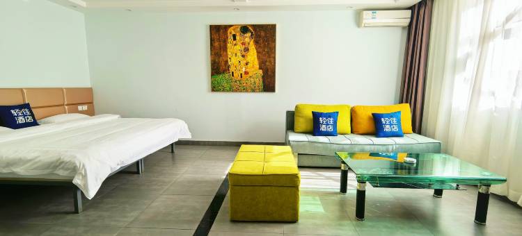 轻住酒店·玉庭优选(包百八一公园店)图片