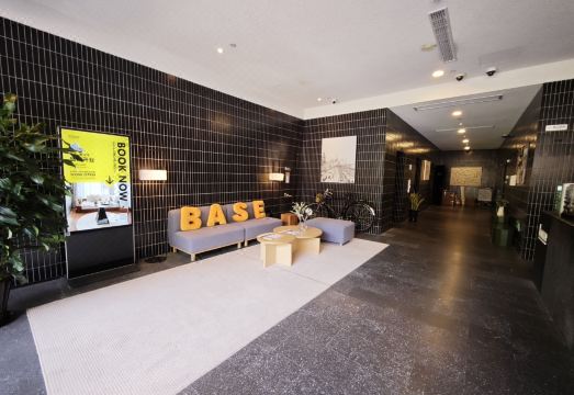 base WENDING Serviced ApartmentHotel Overview