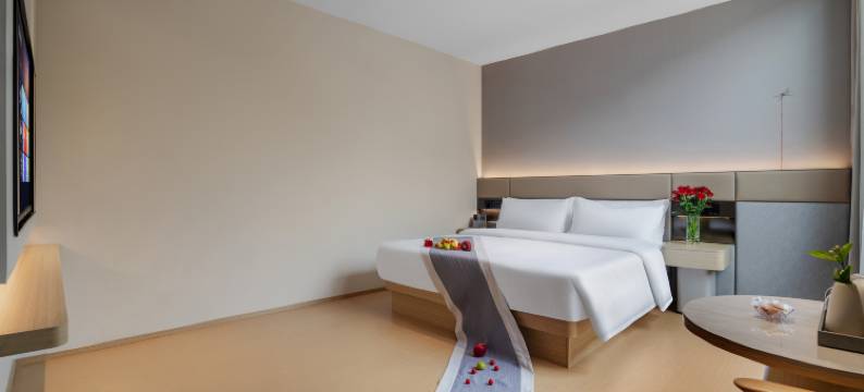 昆明半舍湖畔客栈(滇池海埂大坝店)图片