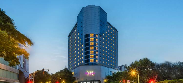 成都宽窄巷子西美居酒店(奎星楼美食街店)图片