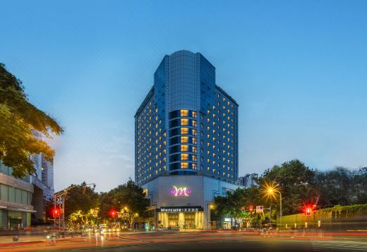 成都宽窄巷子西美居酒店（奎星楼美食街店）外景图