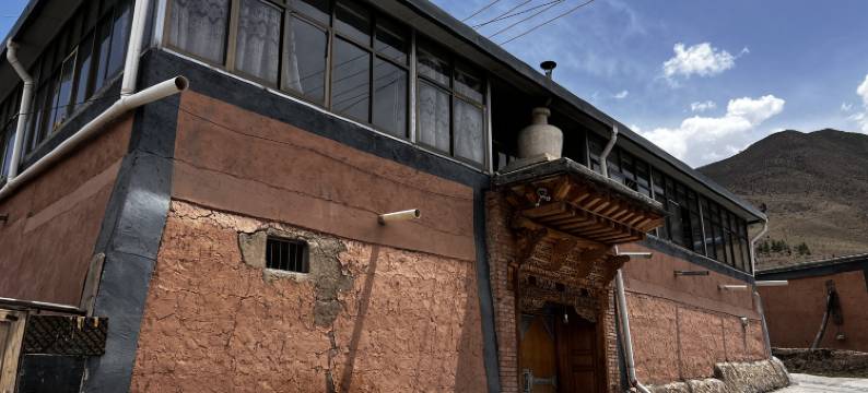 夏河央卿仓藏家民宿图片