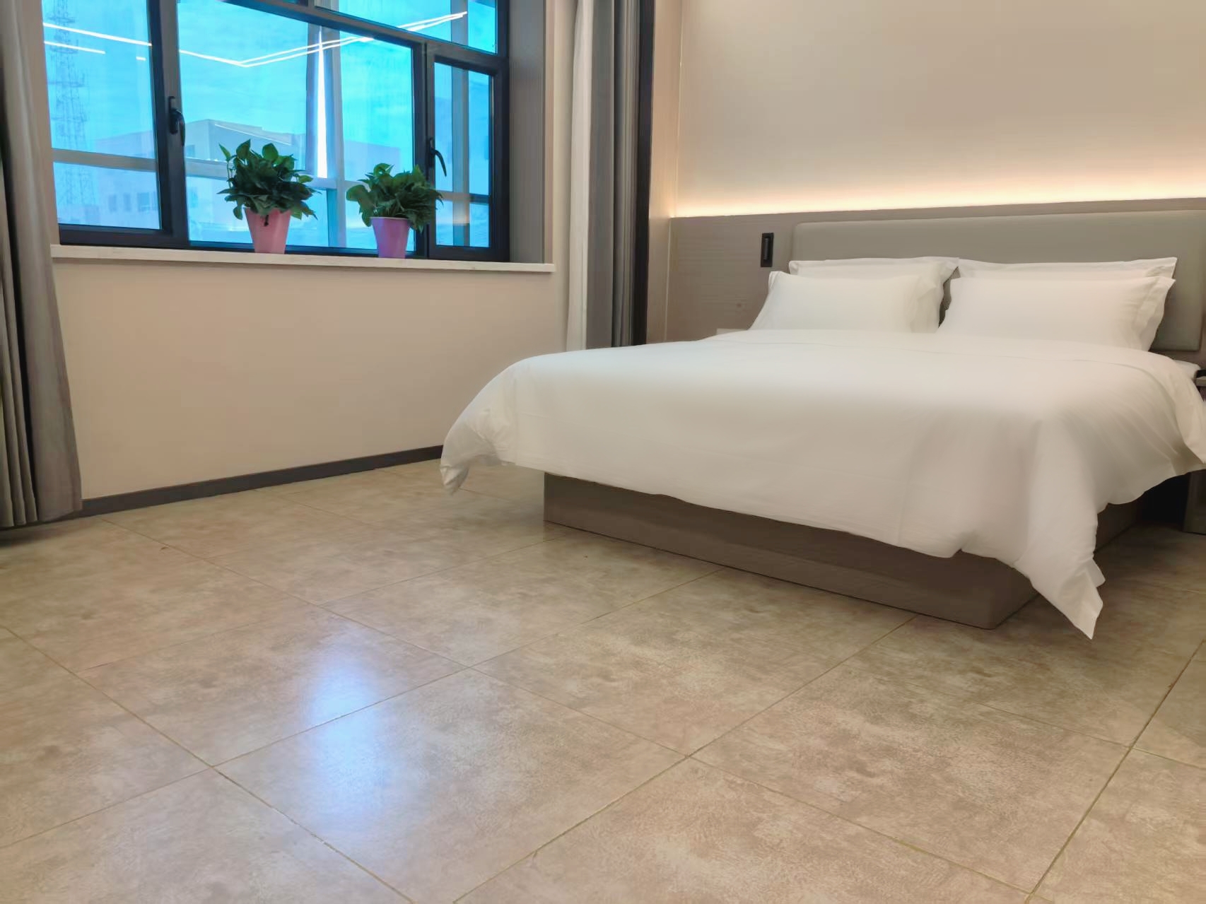 Hutubi Shuguang HotelOver view