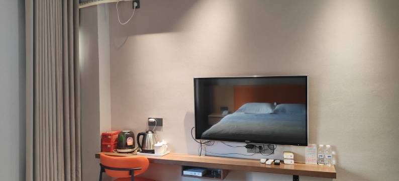 米易宏坤商务酒店图片