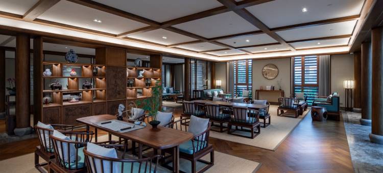 普陀山观音法界观音村居士学院图片