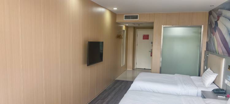 派酒店(徐州高铁站泰隆商业街店)图片