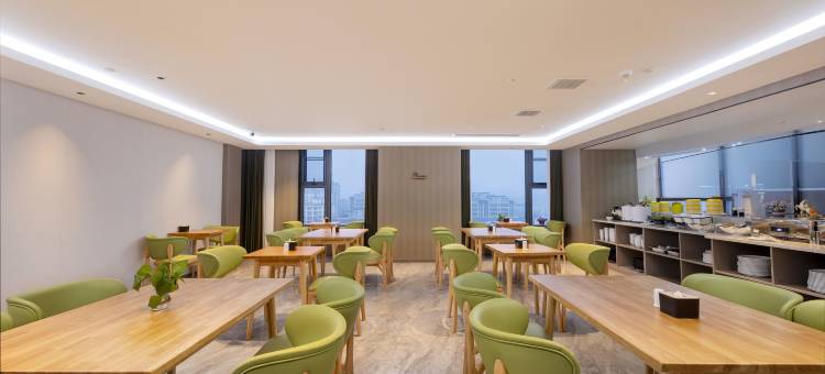 浚县中州酒店(浚县古城汽车站店)图片