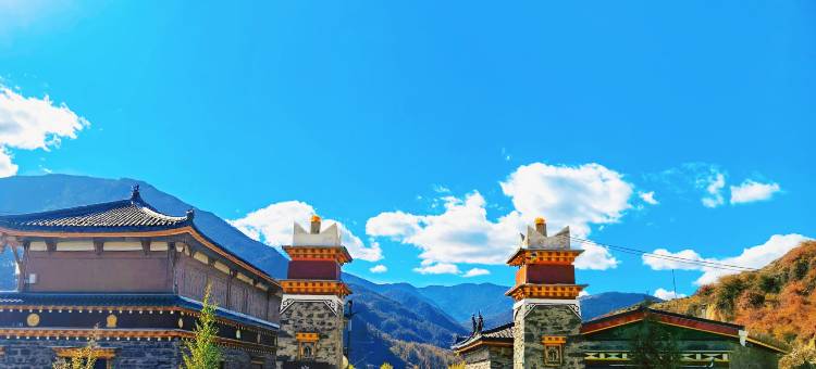 花筑·唐拉颇章·悬崖藏地民宿(牟尼沟风景区店)图片