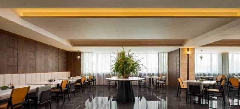 郑州经开区第二大街亚朵酒店图片