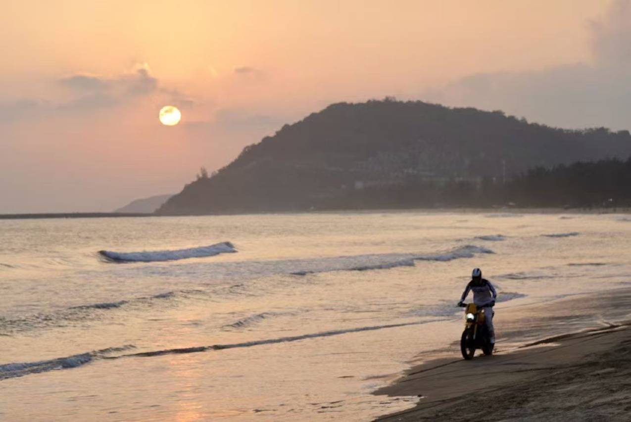 万宁神州半岛假日度假酒店图片