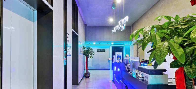 诺克电竞酒店(广西大学地铁站店)图片