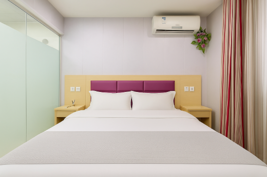 八方优选酒店(重庆大学沙坪坝店)