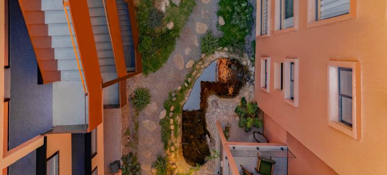 叁拾理想·日照金山丨设计师观景客栈(丽江古城南门店)图片