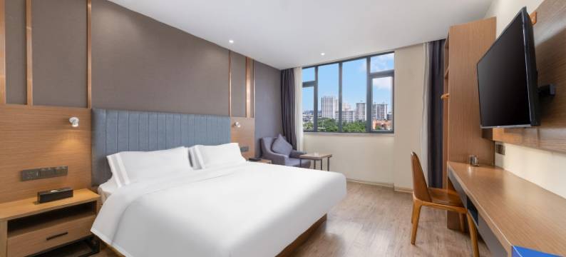 艺龙安云酒店(赣州火车站店)图片