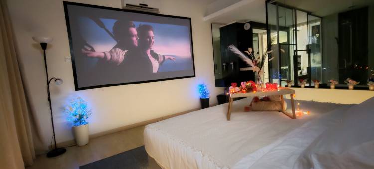 sunway velocity studio 浪漫之夜-与你有约(sunway velocity studi  A romantic night awaits you.)图片