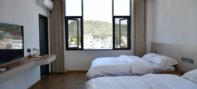 艺安臻选民宿图片