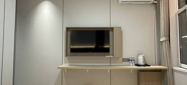 鸿天商务宾馆图片