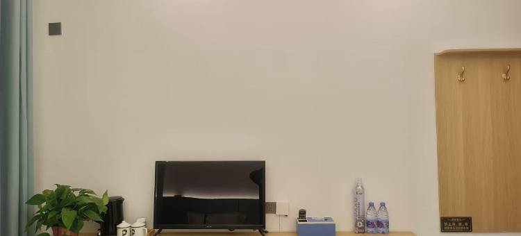 德令哈悦鑫隆客栈(生命树取景点店)图片