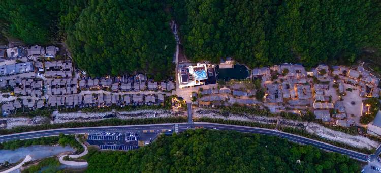 商洛秦岭温泉花间境·林隐酒店图片