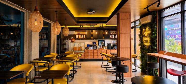 金色季节酒店(GOLDEN SEASON HOTEL)图片