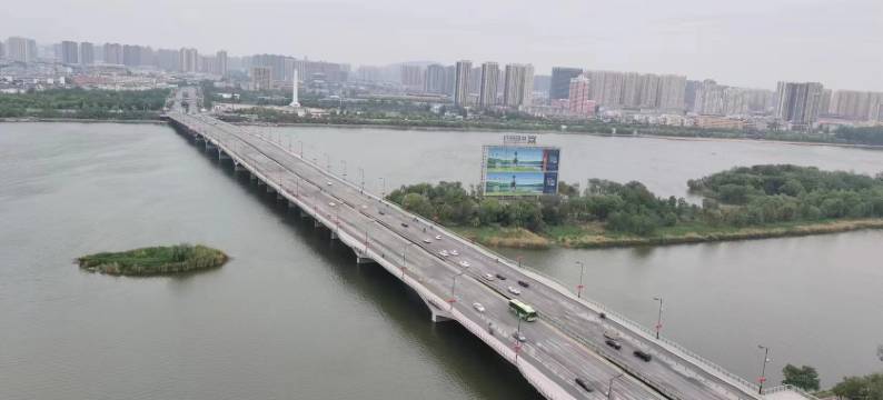 虫虫客栈(南阳理工店)图片