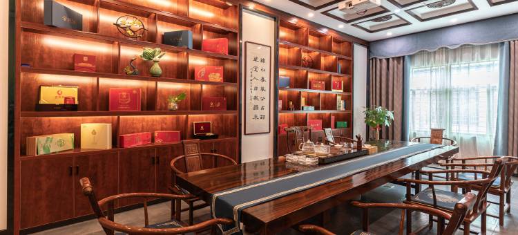 昌江春阳酒店(恒基广场店)图片