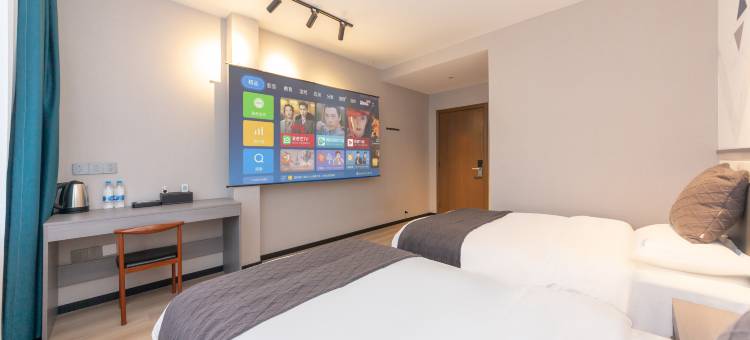 由里尚雅智慧酒店(大竹职业中学店)图片