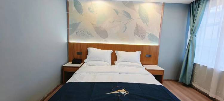 普兰格桑梅朵大酒店图片