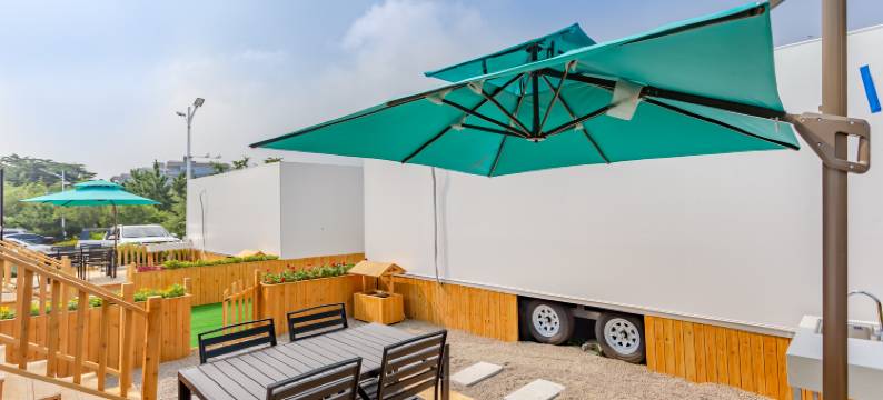 易居房车民宿(第三海水浴场店)图片